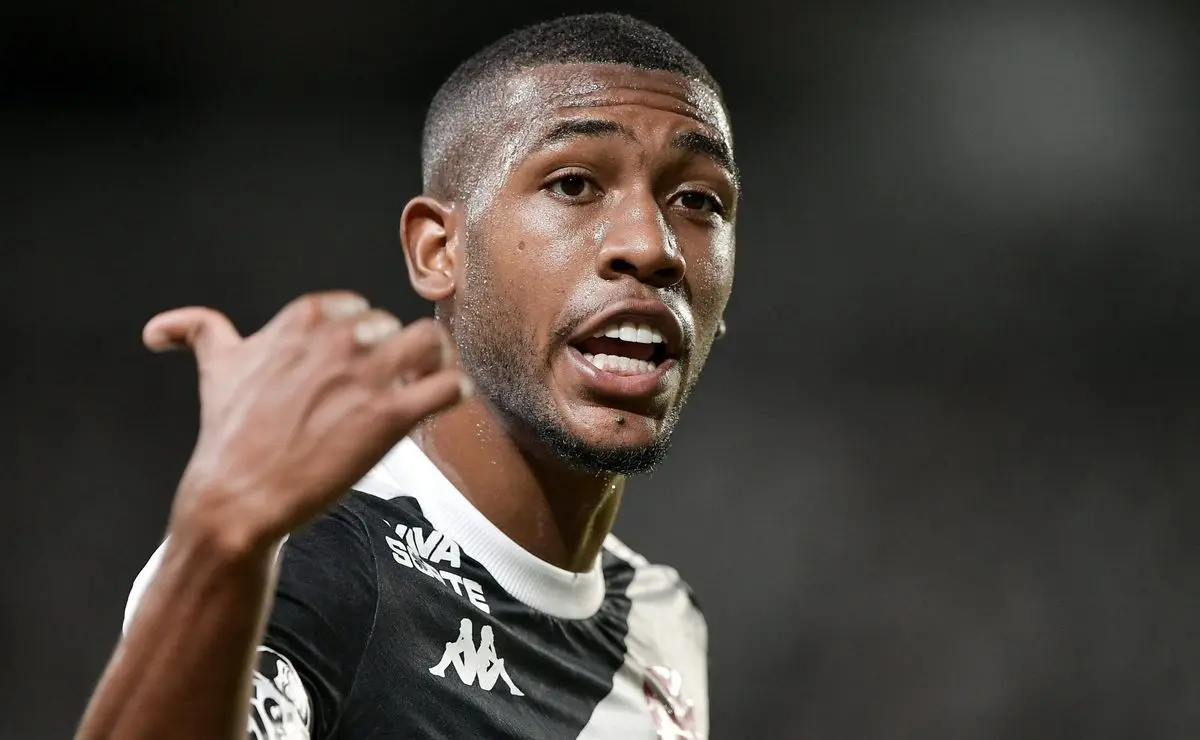 Jornalista revela detalhes sobre possível saída de Rayan do Vasco por valor milionário.
