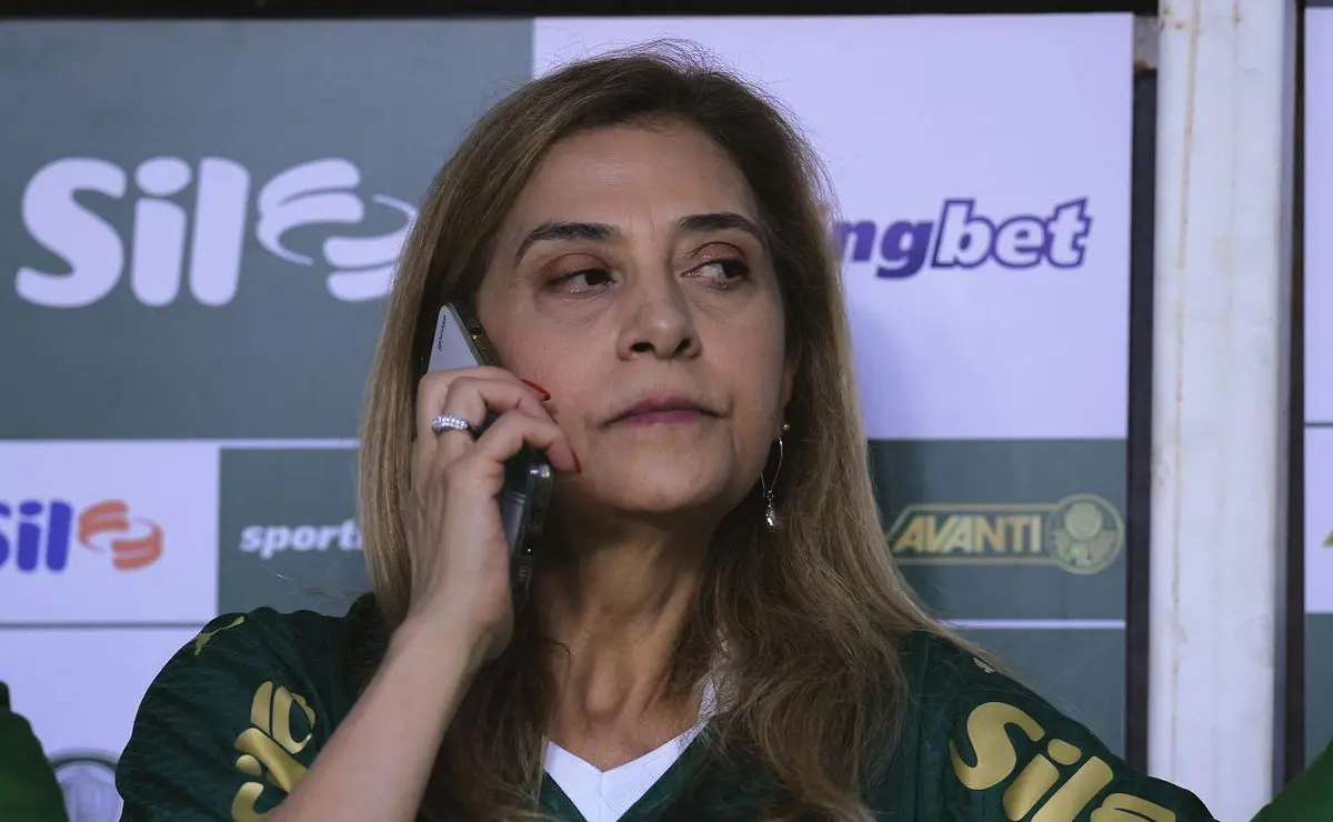 Leila Pereira pode facilitar a saída de Raphael Veiga do Palmeiras na janela de transferências