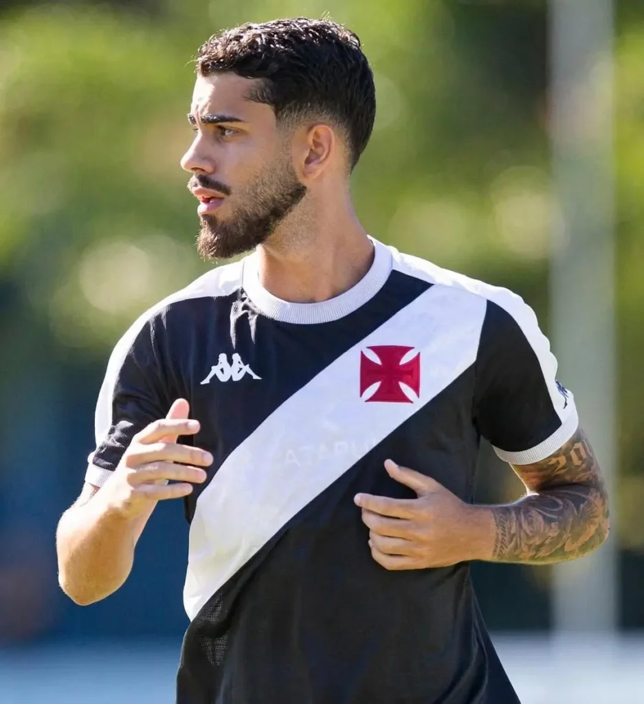 Lucas Loureiro deixa o Vasco para se juntar a um clube europeu