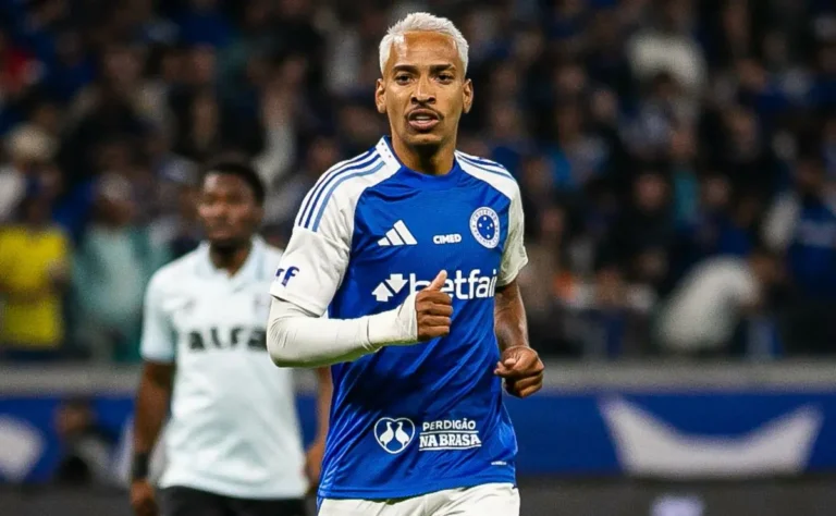 Matheus Pereira, do Cruzeiro, destrói o meio-campo do Grêmio e recebe nota inacreditável pelo Sofascore