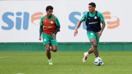 "Palmeiras encaminha possíveis saídas de Mateus e Naves para Portugal"