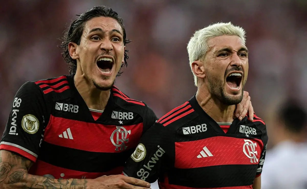 Pedro e Arrascaeta compartilham protagonismo no Flamengo ao lado de Filipe Luís