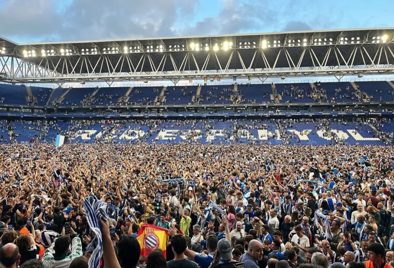 "Rival do Barcelona anuncia venda de seu departamento de futebol para fundo de investimento"