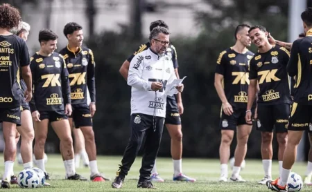 Santos Acelera Treinamento e Planeja Retorno ao Campeonato Brasileiro com Força Total