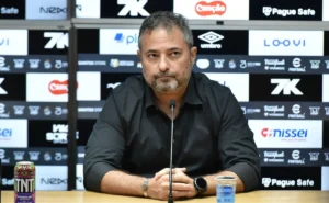 ### Santos não desiste de Matko Miljevic, mas não investe alto em Alexandre Mattos