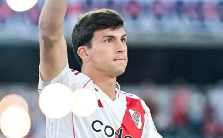 São Paulo perto de fechar empréstimo do atacante Gonzalo Tapia, do River Plate