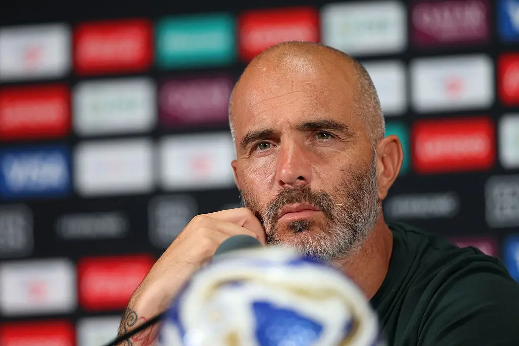 Técnico do Chelsea questiona número de jogos do Fluminense na temporada e recai na indiferença com resposta
