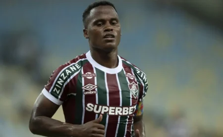 Transferência de Arias para o Wolverhampton pode tornar-se a 2ª maior negociação do Fluminense