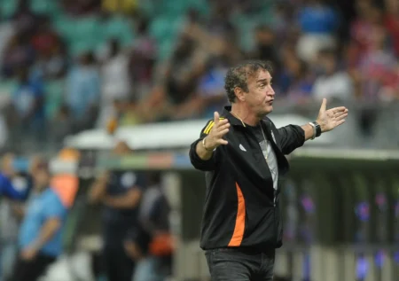 Um técnico choroso: "Na dor se aprende"