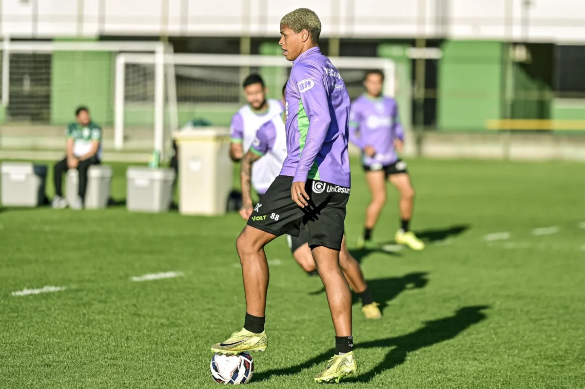 Vasco Repelindo Cruzeiro e Valorizando o Potencial de Cauan Barros