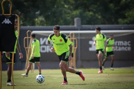 "Vasco é alvo de proposta do Sport para empréstimo de Lucas Oliveira"
