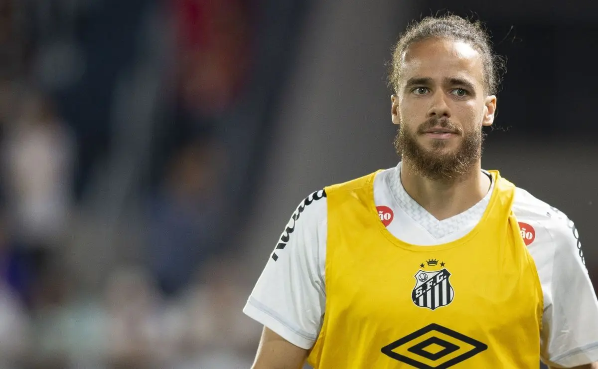 A Ineficácia de Brahimi e sua Ausência no Ataque do Santos A Ineficácia de Brahimi e sua Ausência no Ataque do Santos