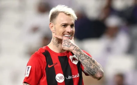 Al-Rayyan decide contratar Flaco López do Palmeiras para jogar ao lado de Róger Guedes Al-Rayyan decide contratar Flaco López do Palmeiras para jogar ao lado de Róger Guedes