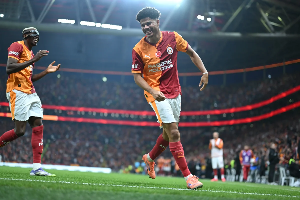 Após gol, ex-São Paulo projeta semana de Champions com o Galatasaray: "Rumo ao nosso melhor nível"