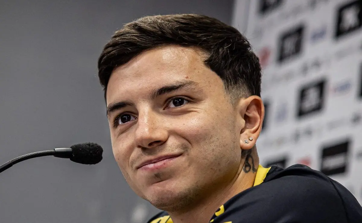 Barreal detalha nova atmosfera no Santos com argentinos e comenta a postura de Neymar nos bastidores: “Me dá confiança”