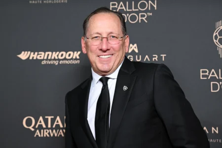 Bastidores: Crise entre Eagle e Textor Resurge na Justiça e Acende Alerta sobre o Futuro Financeiro do Botafogo Bastidores: Crise entre Eagle e Textor Resurge na Justiça e Acende Alerta sobre o Futuro Financeiro do Botafogo