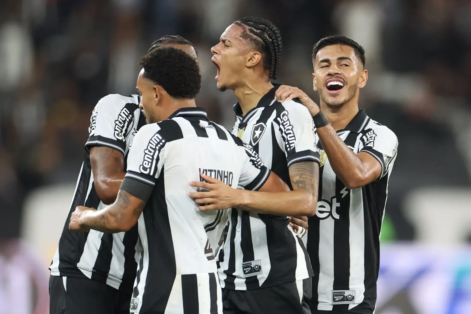 Botafogo busca título: "Por que não sonhar ainda?"