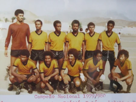 Cabo Verde, classificado pela primeira vez para a Copa, equipes de inspiração brasileira