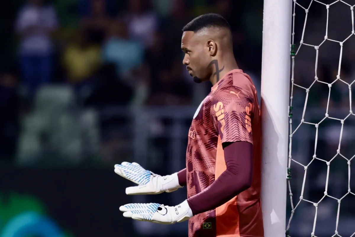 Carlos Miguel: Heroísmo Salva Palmeiras em Empate e Impulsiona Moral para Decisão da Libertadores