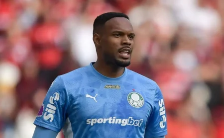 Carlos Miguel: Mesma Quantidade de Gols Sofridos, Menor Tempo em Campo Carlos Miguel: Mesma Quantidade de Gols Sofridos, Menor Tempo em Campo