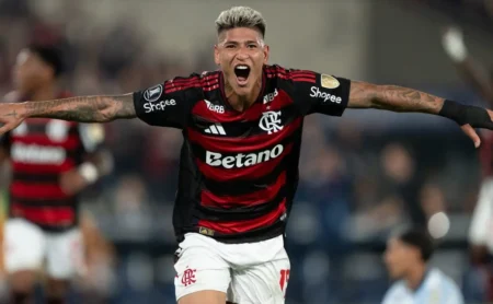 Carrascal e Rossi: Trunfo Psicológico de Dupla contra Racing e Flamengo