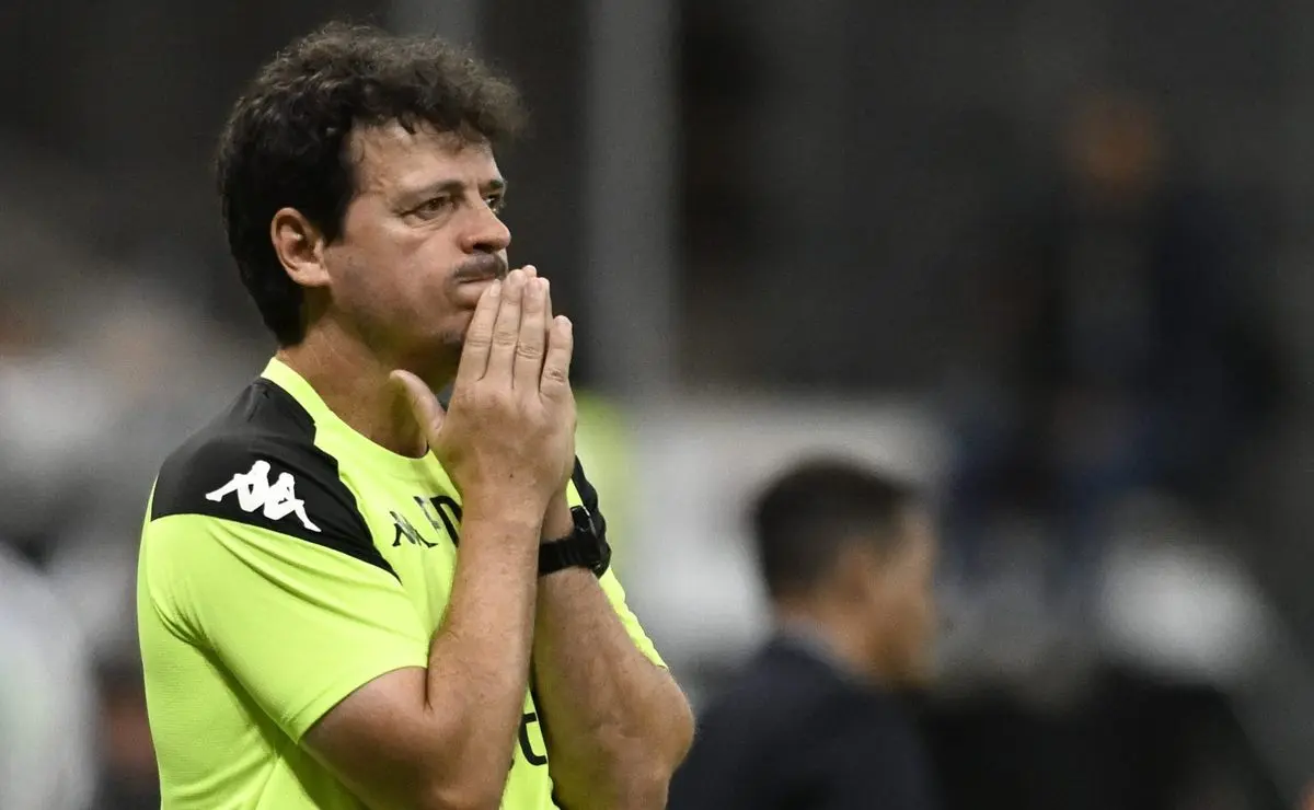 Celso Barros, candidato à presidência do Fluminense, critica Fernando Diniz: “Técnico muito fraquinho”