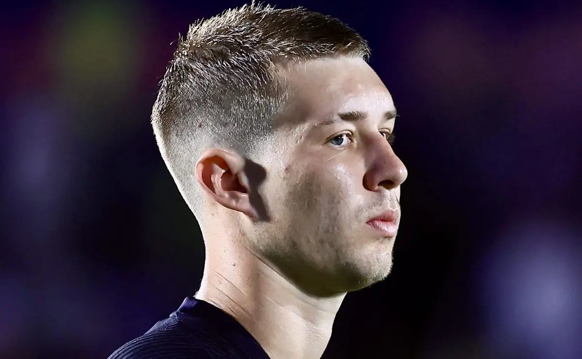 Charles, herói contra o Corinthians, revela problema de saúde no Timão: Desde que cheguei Charles, herói contra o Corinthians, revela problema de saúde no Timão: "Desde que cheguei"