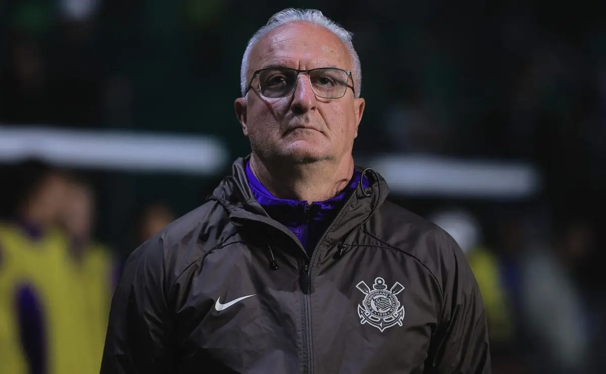 Corinthians vence o Vitória em Salvador com estratégia certeira de Dorival Júnior e defesa impecável Corinthians vence o Vitória em Salvador com estratégia certeira de Dorival Júnior e defesa impecável