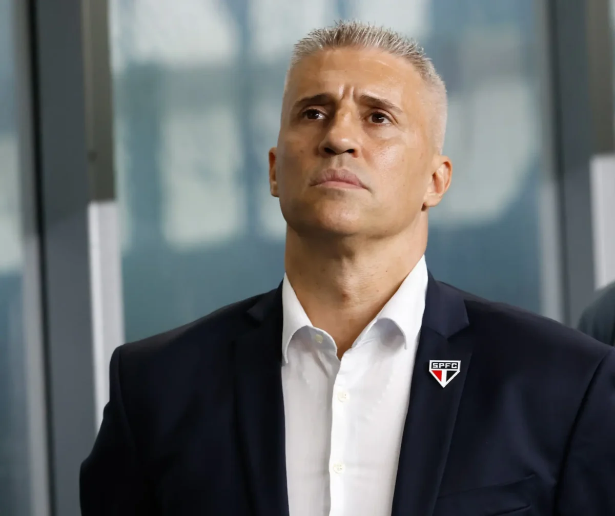 Crespo vê derrota merecida do São Paulo e lamenta as lesões inacreditáveis que acontecem. Crespo vê derrota merecida do São Paulo e lamenta as lesões inacreditáveis que acontecem.