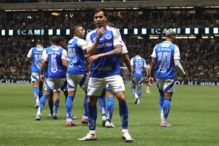 Cruzeiro busca se isolar como maior desafio do Atlético-MG na Arena MRV por retomada no Brasileiro