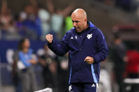 Cruzeiro retoma a ponta entre mandantes no Brasileiro e busca recorde do clube nos pontos corridos Cruzeiro retoma a ponta entre mandantes no Brasileiro e busca recorde do clube nos pontos corridos