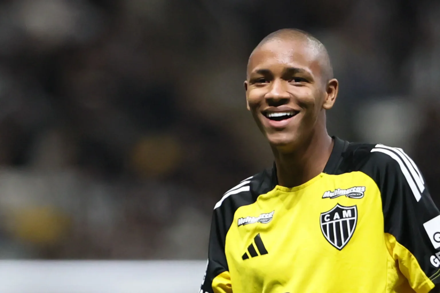 Destaque do Atlético-MG na base, atacante de 16 anos tem estreia em dúvida em 2025