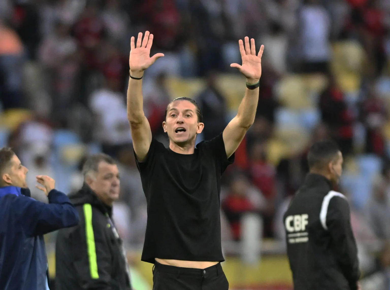 Filipe Luís revela que convocaria Pedro para a Copa após vitória do Flamengo: Perfeito em todos os aspectos Filipe Luís revela que convocaria Pedro para a Copa após vitória do Flamengo: "Perfeito em todos os aspectos"