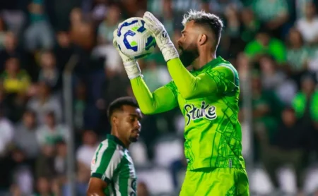 Fluminense Conquista e Juventude se Revolta com Decisão da Arbitragem Fluminense Conquista e Juventude se Revolta com Decisão da Arbitragem