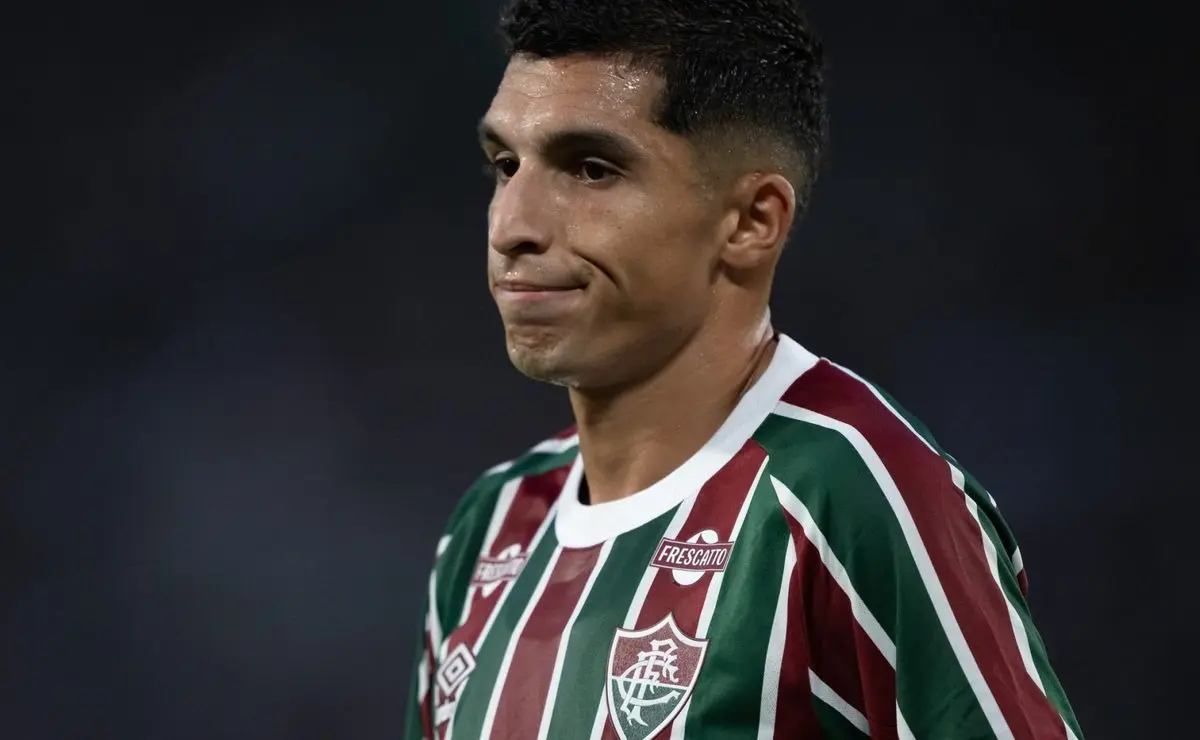 Fluminense tem mudança em retorno de Serna, mas não descarta escalas contra o Juventude