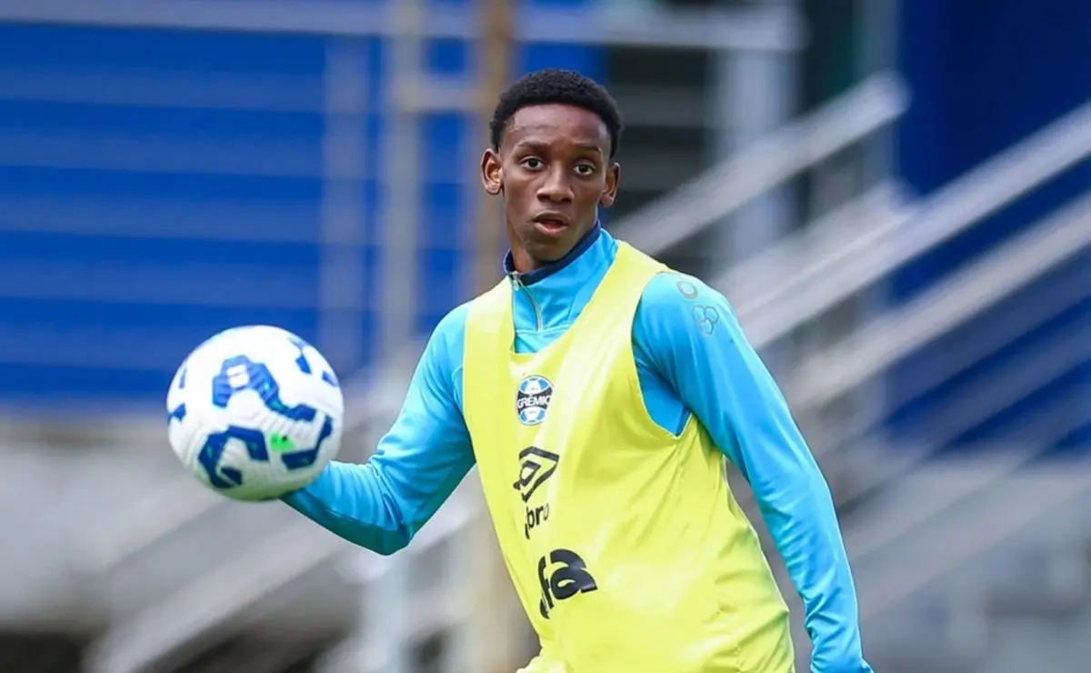 Gabriel Mec do Grêmio figura entre os 60 melhores jogadores jovens do mundo. Gabriel Mec do Grêmio figura entre os 60 melhores jogadores jovens do mundo.