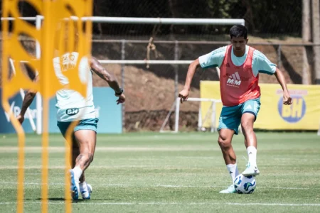 Gamarra: Três Pedidos Ignorados para Deixar o Cruzeiro