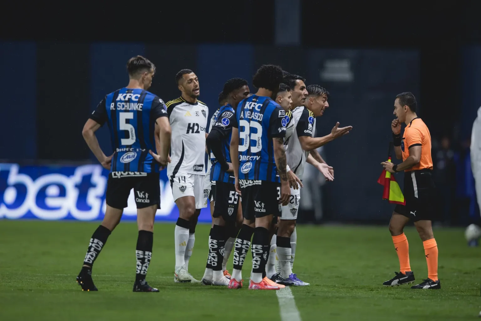 Independiente del Valle x Atlético-MG: Conmebol libera áudio do VAR em lance polêmico de pênalti Independiente del Valle x Atlético-MG: Conmebol libera áudio do VAR em lance polêmico de pênalti