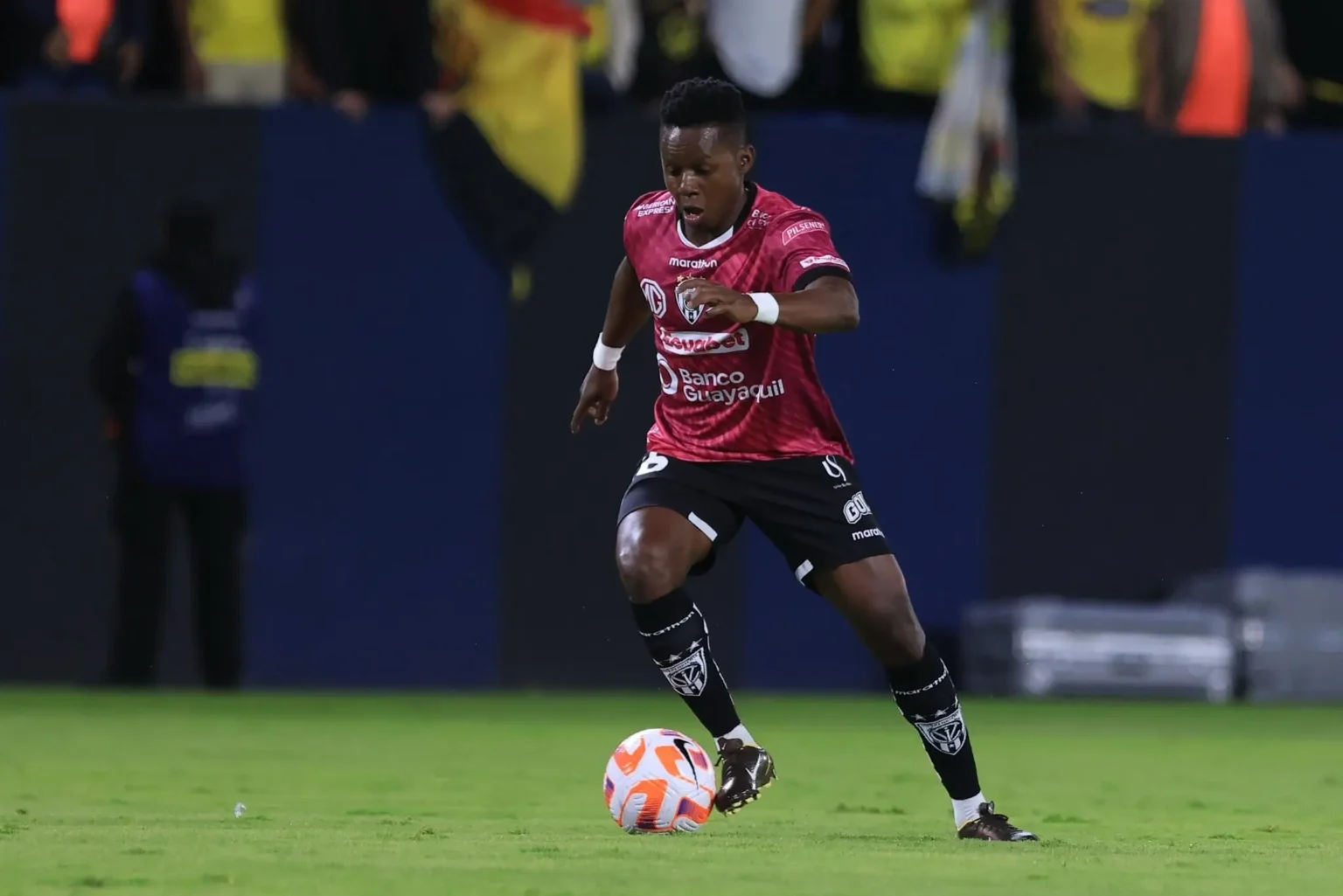 Independiente del Valle x Atlético-MG: Lesão no joelho tira Cazares do confronto Independiente del Valle x Atlético-MG: Lesão no joelho tira Cazares do confronto