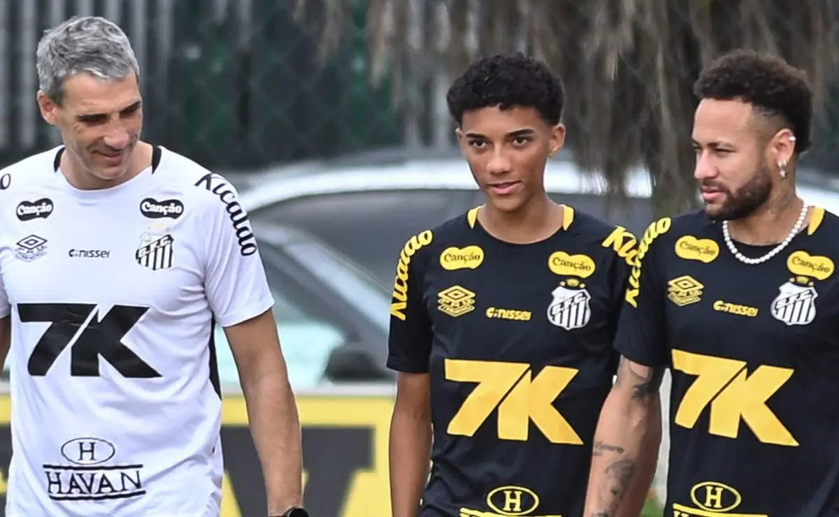 Inter de Milão: Negócio por Robinho Jr (Santos), avaliado em R$ 630 milhões, é descartado, revela Fabrizio Romano