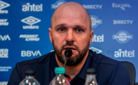 Jádson Vieira, Ex-Auxiliar do Internacional, Assina como Novo Técnico do Nacional de Montevidéu