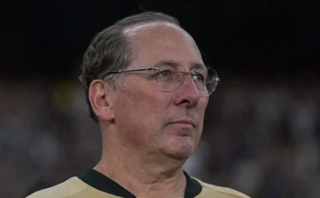 John Textor aprova parceria da SAF do Botafogo com a Eagle: Funcionou muito bem John Textor aprova parceria da SAF do Botafogo com a Eagle: "Funcionou muito bem"