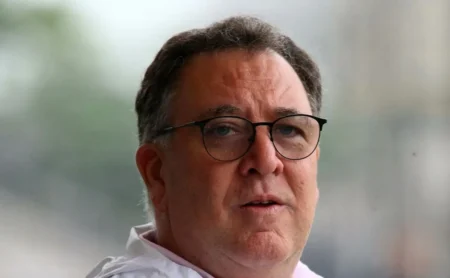 Marcelo Teixeira vê facilidade na renovação de Neymar no Santos e mira permanência até a Copa