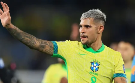 Melhoria no desempenho de Bruno Guimarães sob a orientação de Ancelotti pela Seleção Brasileira em comparação com outros treinadores Melhoria no desempenho de Bruno Guimarães sob a orientação de Ancelotti pela Seleção Brasileira em comparação com outros treinadores