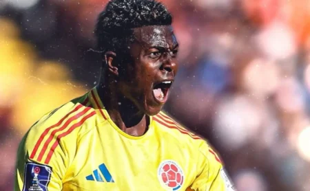 Néiser Villarreal afastado até 2026 após pré-contrato com o Cruzeiro Néiser Villarreal afastado até 2026 após pré-contrato com o Cruzeiro