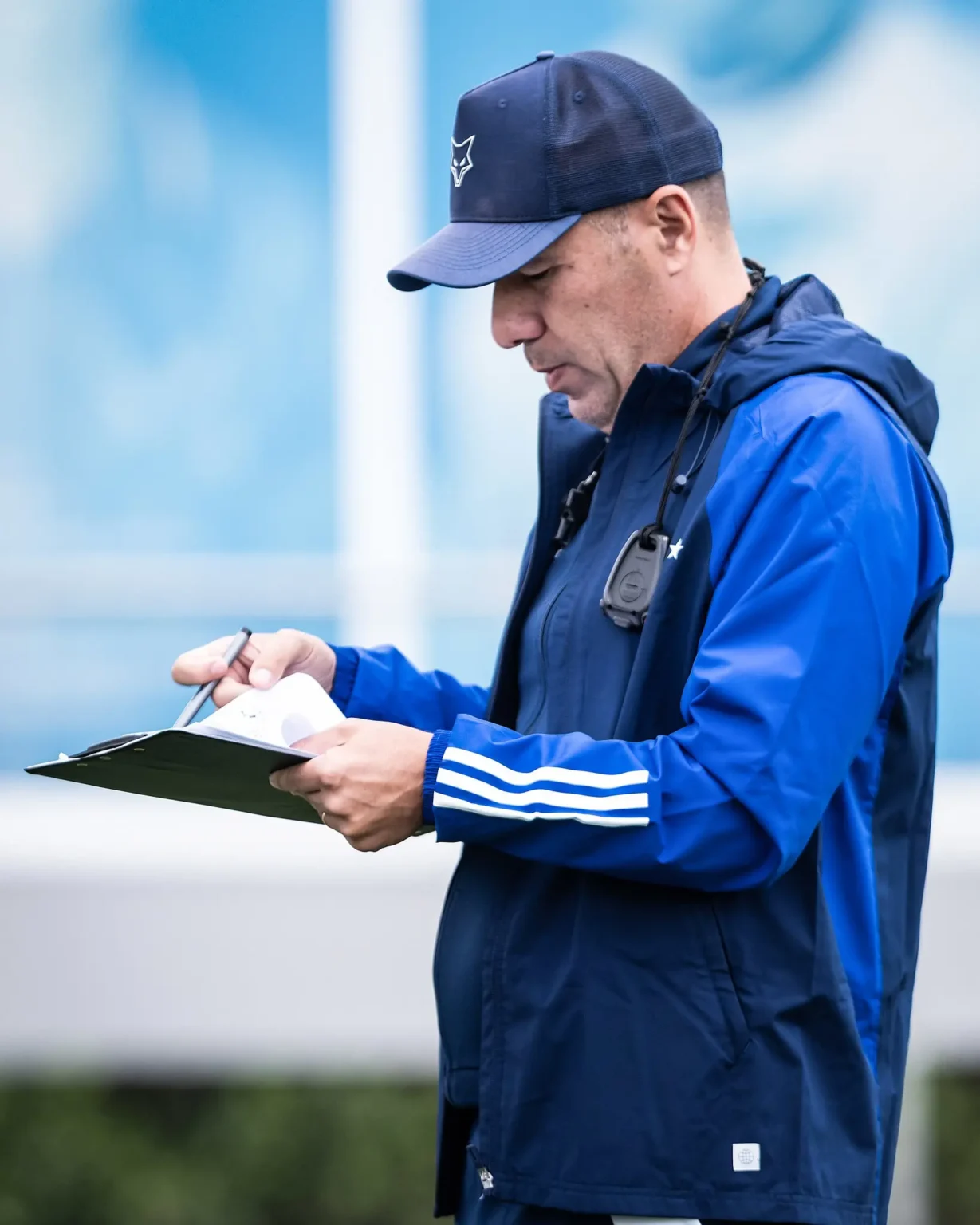 Novidade na Escalação do Cruzeiro: Jardim relaciona jogador para enfrentar o Vitória; confira o provável time Novidade na Escalação do Cruzeiro: Jardim relaciona jogador para enfrentar o Vitória; confira o provável time