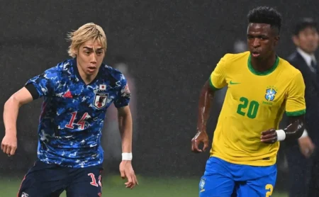 O Brasil Paga Quatro Vezes Mais pelo Elenco do que pelo do Japão. O Brasil Paga Quatro Vezes Mais pelo Elenco do que pelo do Japão.