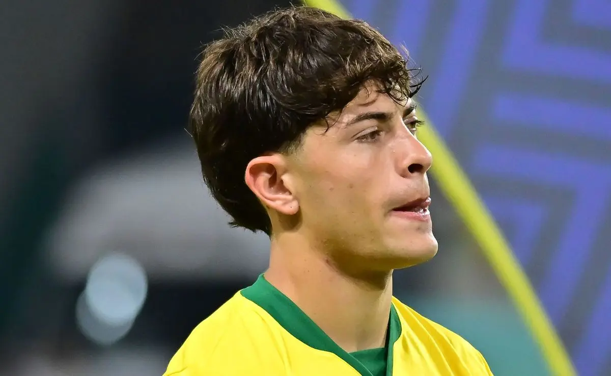 O quebra-cabeça de Abel Ferreira na ala palmeirense: Giay x Khevellen para o duelo contra o Flamengo O quebra-cabeça de Abel Ferreira na ala palmeirense: Giay x Khevellen para o duelo contra o Flamengo