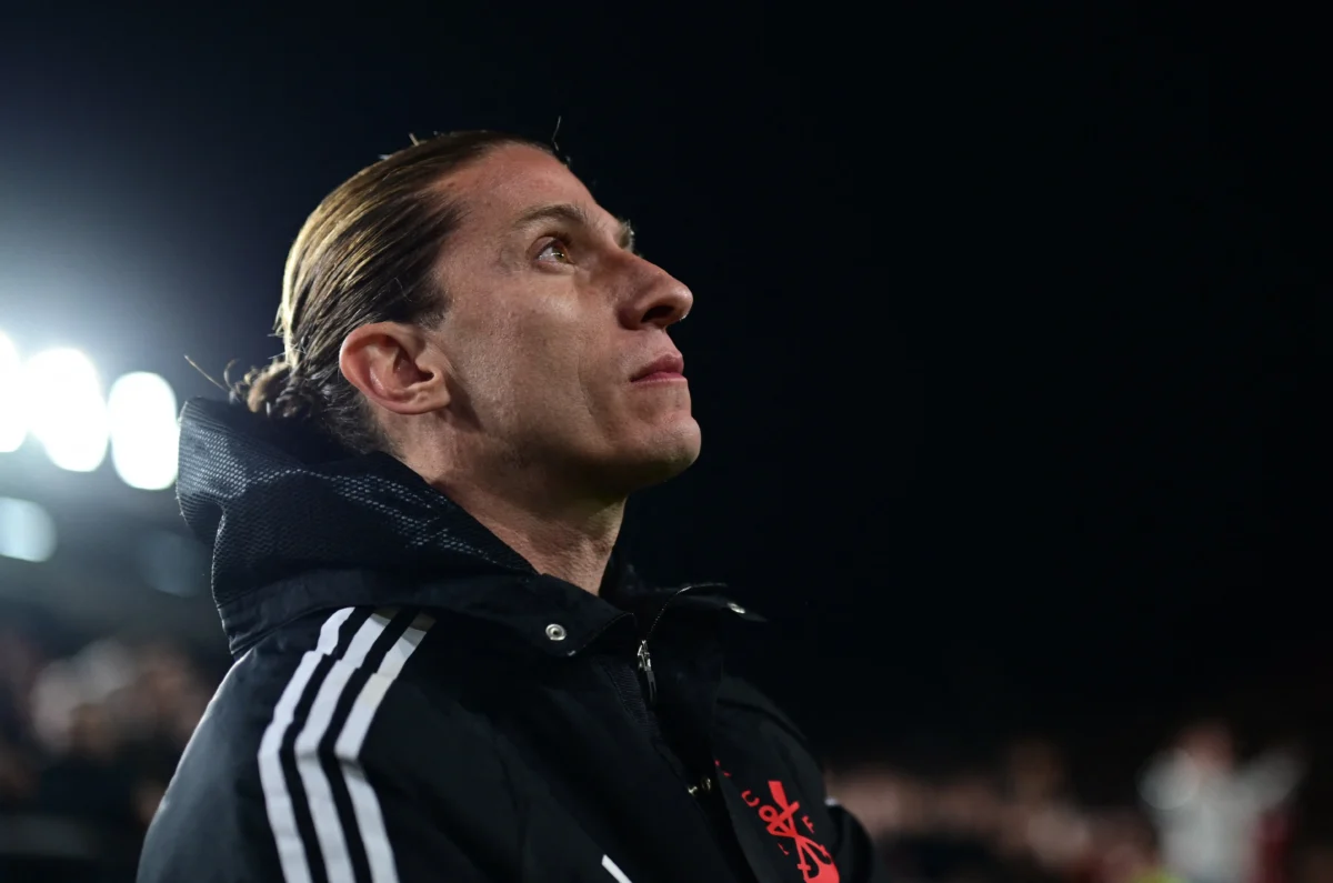 Os bastidores da transição de Filipe Luís de jogador a técnico Os bastidores da transição de Filipe Luís de jogador a técnico