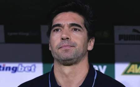 Palmeiras de Abel Ferreira: Dificuldades, pouca criação e falta de imposição contra o Cruzeiro Palmeiras de Abel Ferreira: Dificuldades, pouca criação e falta de imposição contra o Cruzeiro
